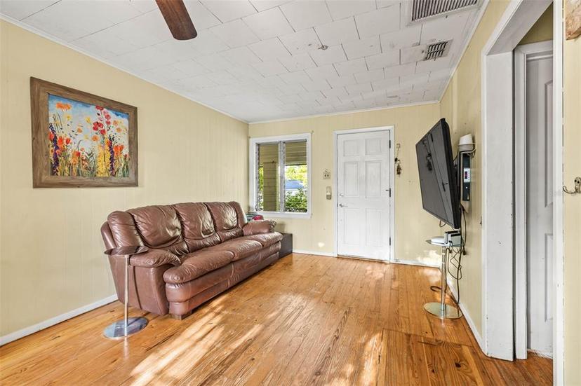 Picture of 5215 16Th Street, Zephyrhills FL 33542