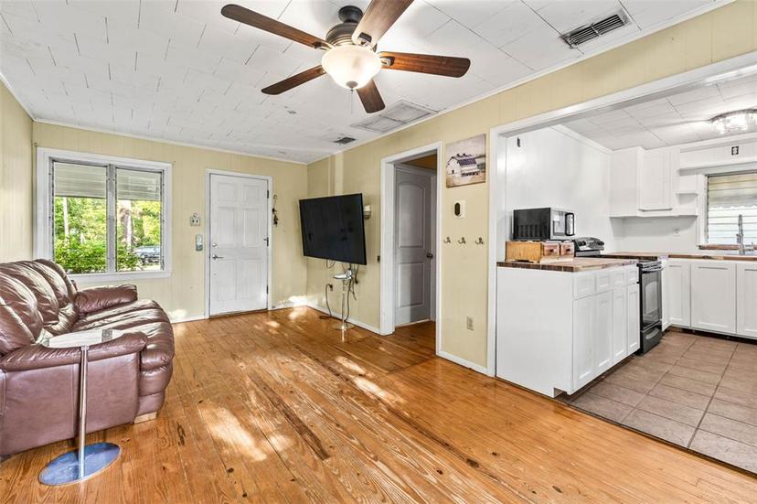 Picture of 5215 16Th Street, Zephyrhills FL 33542