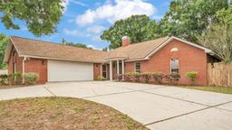 Picture of 1205 Scottsland Drive, Lakeland, FL 33813