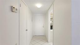 Picture of 1330 Glen Oaks Drive E Unit 374D, Sarasota, FL 34232