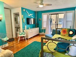 Picture of 130 4Th Avenue N Unit 608, St Petersburg, FL 33701