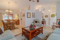 Picture of 5195 NW 21St Loop, Ocala, FL 34482