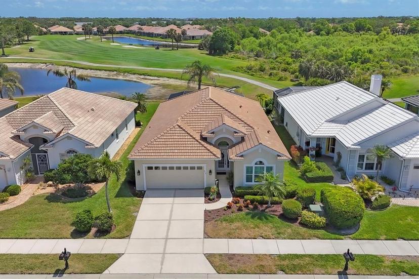 Picture of 814 Derbyshire Drive, Venice FL 34285
