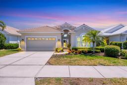 Picture of 814 Derbyshire Drive, Venice, FL 34285