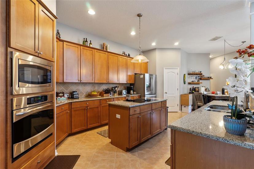 Picture of 1001 Harmony Lane, Clermont FL 34711