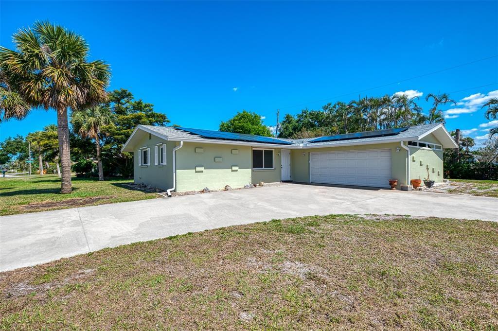 Picture of 510 S Venice Boulevard, Venice, FL 34293