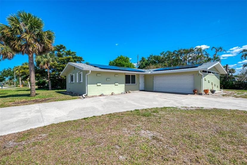 Picture of 510 S Venice Boulevard, Venice FL 34293