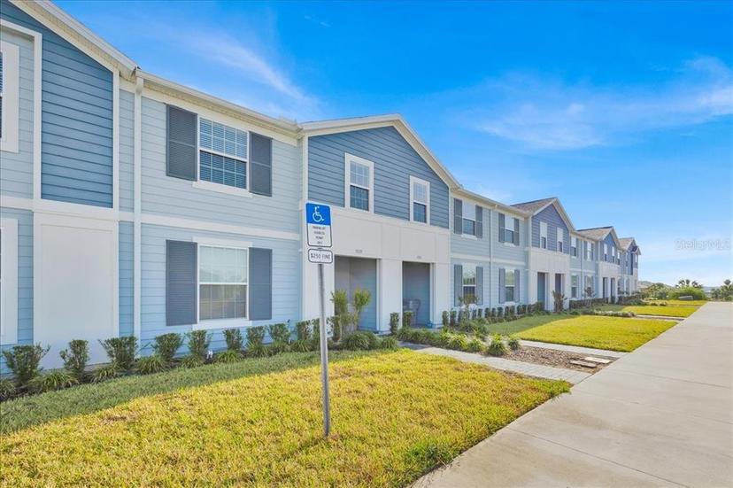 Picture of 3729 Pacific Lane, Davenport FL 33897