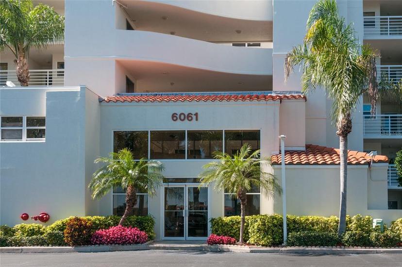 Picture of 6061 Bahia Del Mar Circle Unit 447, St Petersburg FL 33715