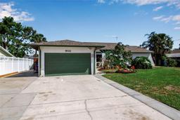 Picture of 9011 Hilolo Lane, Venice, FL 34293