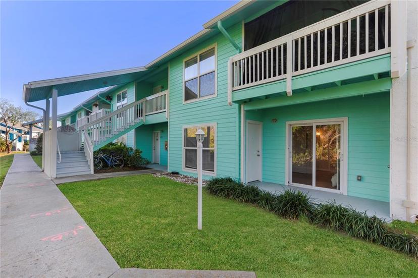 Picture of 455 Alt 19 Unit 111, Palm Harbor FL 34683
