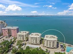 Picture of 101 Sunset Drive Unit 102, Sarasota, FL 34236