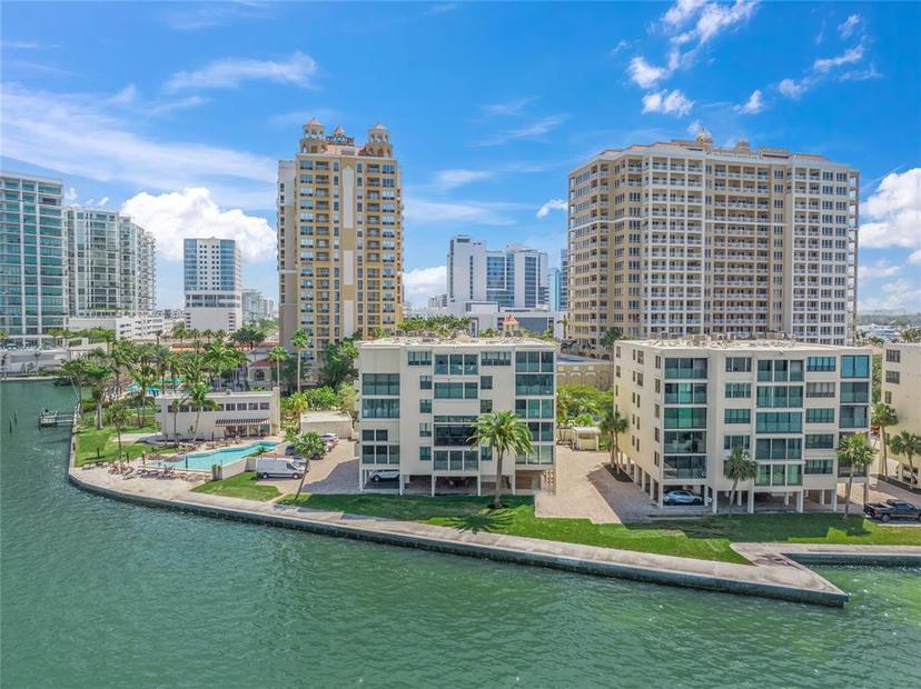 Picture of 101 Sunset Drive Unit 102, Sarasota FL 34236