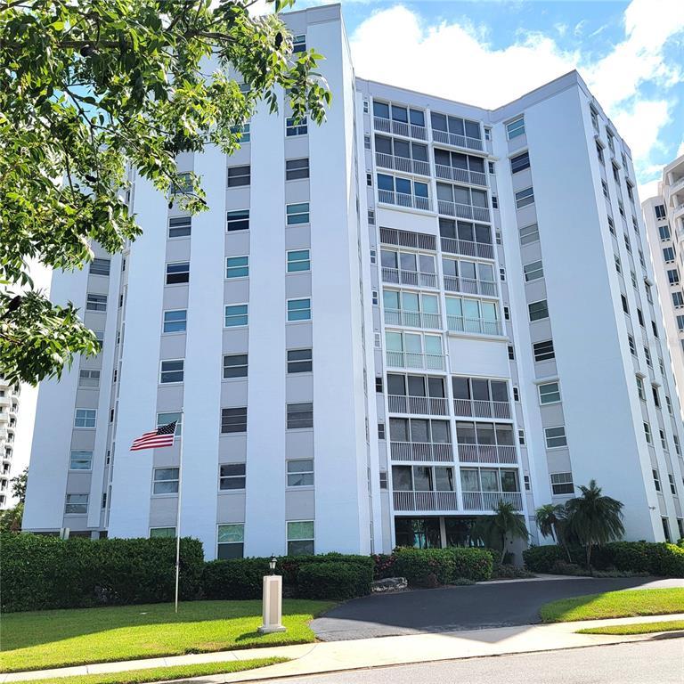 Picture of 435 S Gulfstream Avenue Unit 605, Sarasota FL 34236