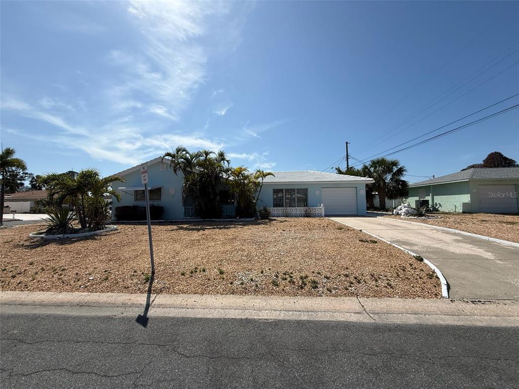 Picture of 195 45Th Avenue, St Pete Beach, FL 33706