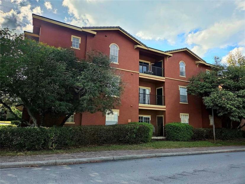 Picture of 107 Vista Verdi Circle Unit 237, Lake Mary FL 32746