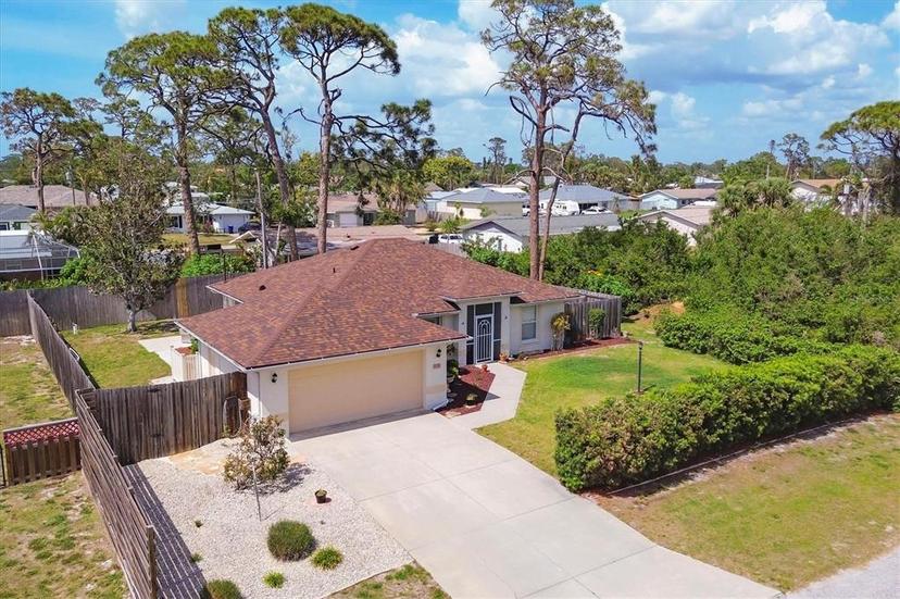 Picture of 1524 Royal Road, Venice FL 34293