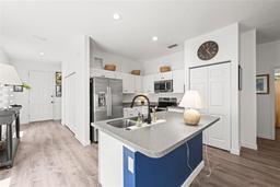 Picture of 1800 Little Bird Court, Sarasota, FL 34235