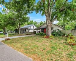 Picture of 545 W Cummings Street, Lake Alfred, FL 33850