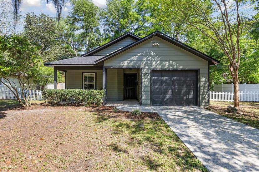 Picture of 1906 NW 31St Avenue, Gainesville FL 32605