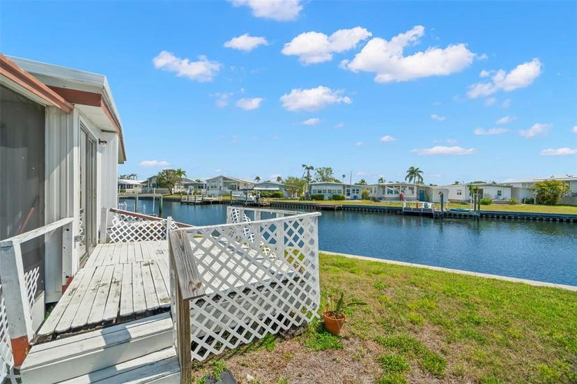 Picture of 6823 Mount Pleasant Road Ne Unit 37, St Petersburg FL 33702