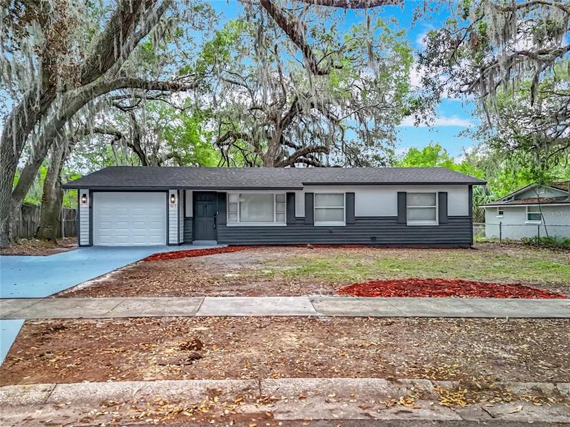 Picture of 1611 Hampton Road, Leesburg FL 34748