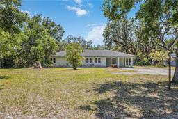 Picture of 1020 49Th Avenue E, Bradenton, FL 34203