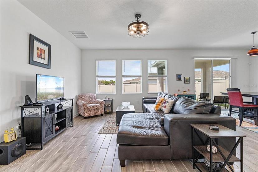 Picture of 9392 Revere Avenue, Leesburg FL 34788