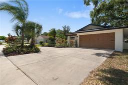 Picture of 1509 Coachlight Way, Dunedin, FL 34698