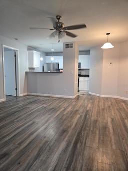 Picture of 4752 Walden Circle Unit 38, Orlando, FL 32811