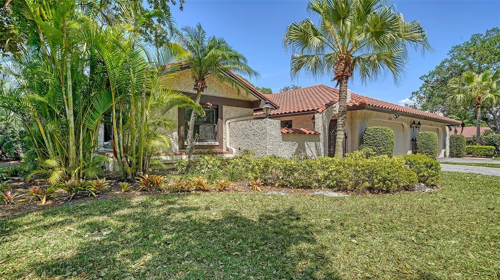 Picture of 5458 Golf Pointe Drive, Sarasota, FL 34243
