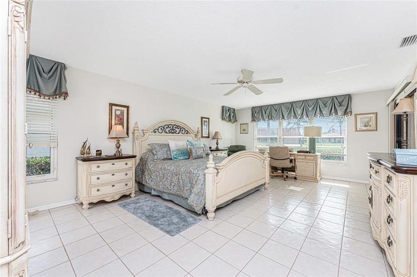 Picture of 11315 SW Essex Drive, Lake Suzy FL 34269