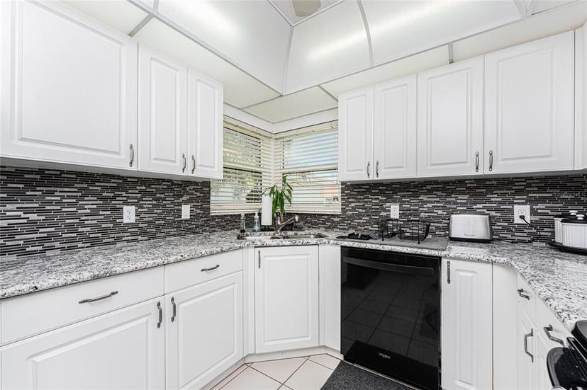 Picture of 11315 SW Essex Drive, Lake Suzy FL 34269