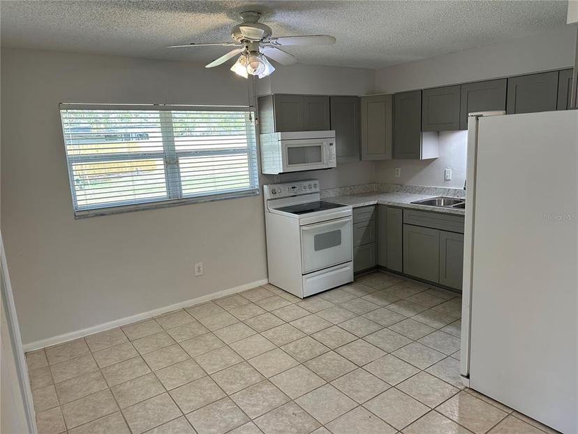 Picture of 32737 Vista Avenue, Leesburg FL 34788
