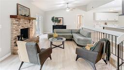 Picture of 1025 Winter Springs Boulevard, Winter Springs, FL 32708