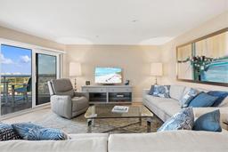 Picture of 1050 Longboat Club Road Unit 903, Longboat Key, FL 34228
