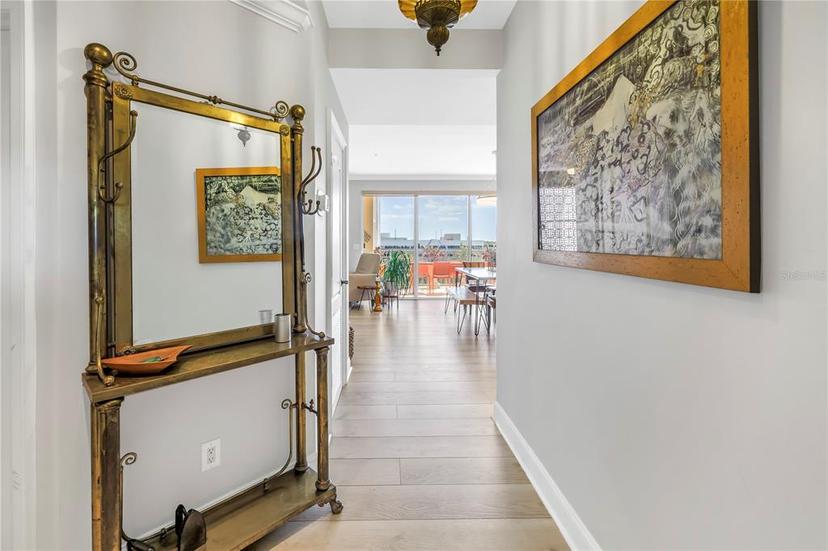 Picture of 750 4Th Avenue South Unit 601H, St Petersburg FL 33701