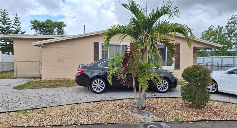 Picture of 2071 SW 68Th Way, Miramar FL 33023