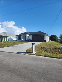 Picture of 3017 W 4Th Street W, Lehigh Acres, FL 33971