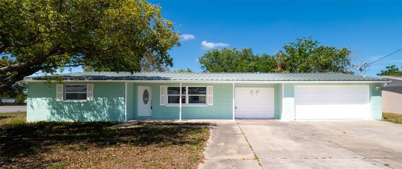 Picture of 12713 College Hill Drive, Hudson FL 34667