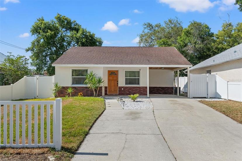 Picture of 439 E Boyer Street, Tarpon Springs FL 34689