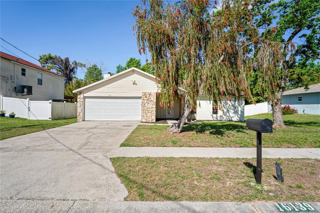Picture of 16139 Villa Drive, Hudson, FL 34667