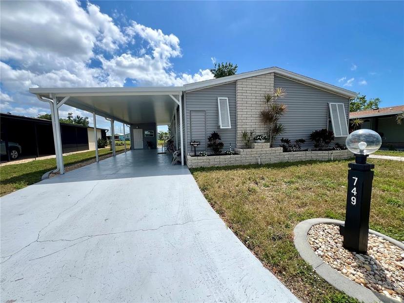 Picture of 749 Watersedge Street, Englewood FL 34223