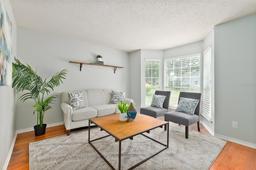 Picture of 5330 Keswick Court, Orlando, FL 32812