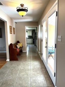Picture of 2121 Suzanne Drive, Mount Dora, FL 32757