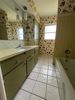 Picture of 3123 Chase Circle, Sarasota, FL 34231