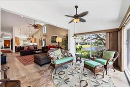 Picture of 5578 Country Club Way, Sarasota, FL 34243