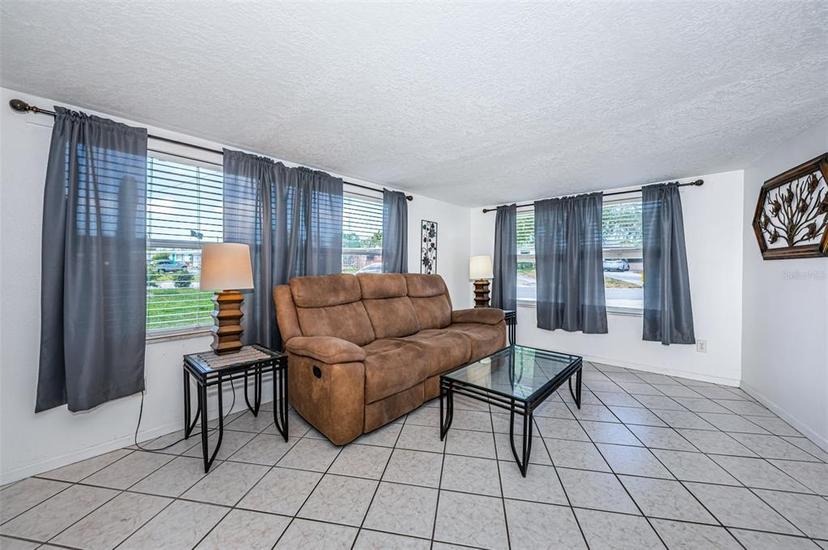 Picture of 11831 104Th Lane, Largo FL 33773