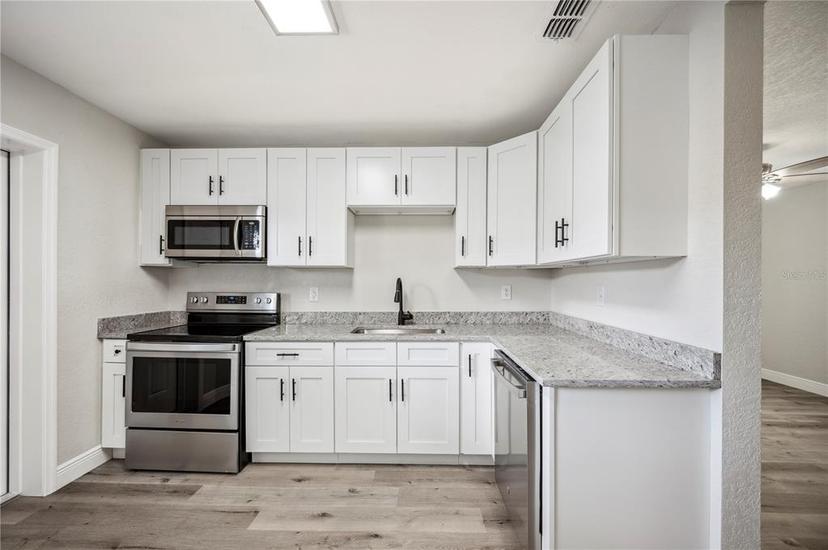 Picture of 1037 Waynesville Avenue, Lakeland FL 33801