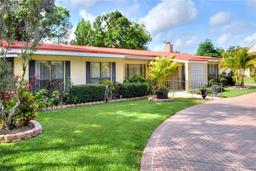 Picture of 1407 Easton Drive, Lakeland, FL 33803